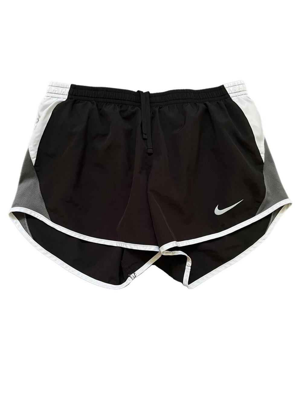 Nike Black and White 3.5” Athletic Shorts -M